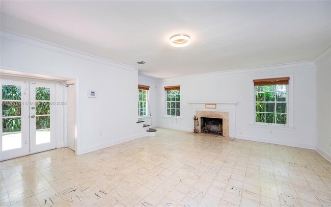 Building Photo - 3569 Avocado Ave