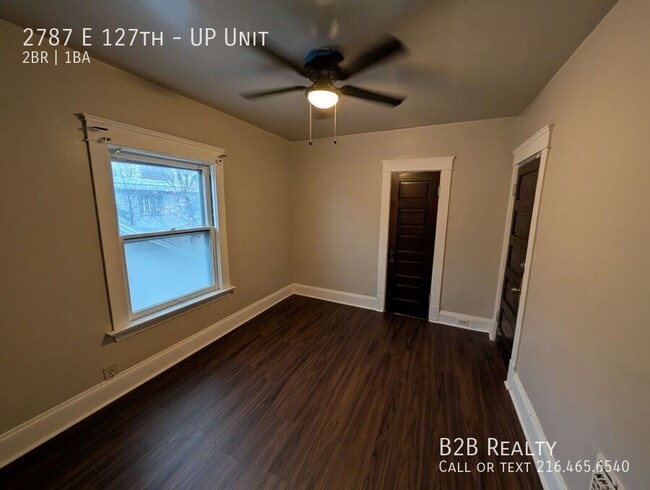 Building Photo - 2787 E 127th-UP Unit