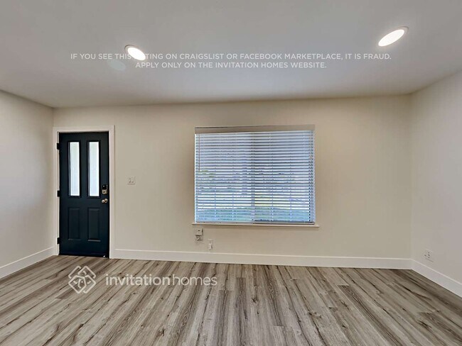 Foto del edificio - 7736 Ziebell Ct