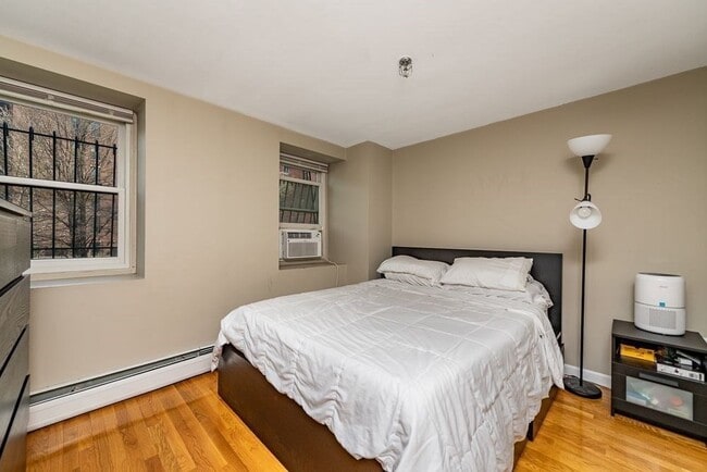 Building Photo - 30-34 E Concord St