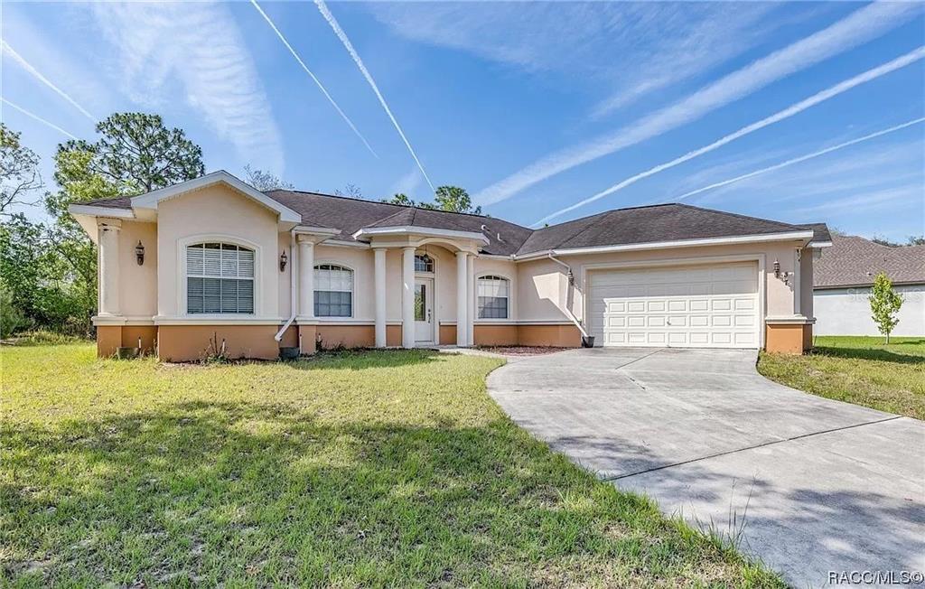 37 Greenpark Blvd, Homosassa, FL 34446 House Rental in Homosassa, FL