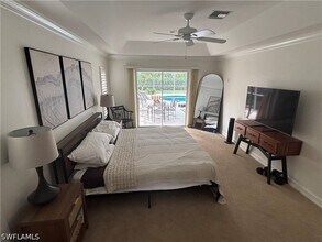 Building Photo - 1166 Royal Palm Dr