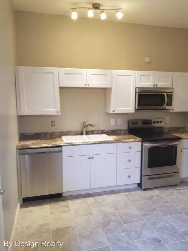 Building Photo - 2 br, 1 bath House - 247 E Calle Arizona