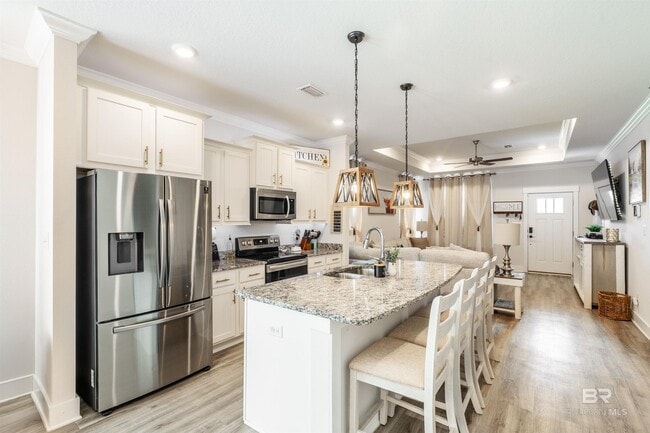 Building Photo - 16504 Prado Loop