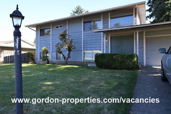 Foto del edificio - NE 164th Ave - Gresham 4 bedroom home with...