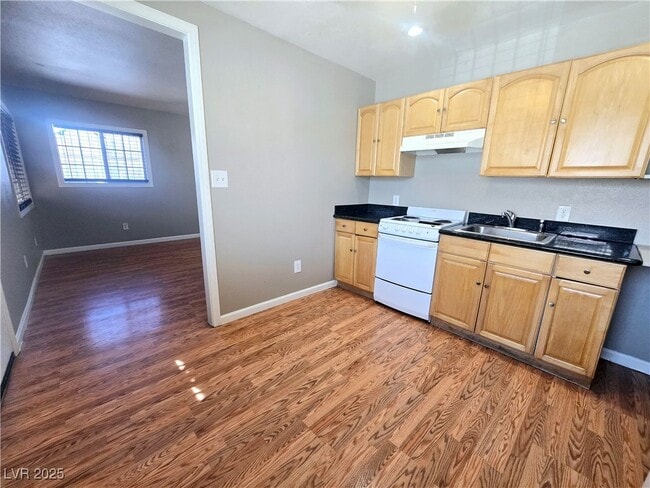 Foto del edificio - 331 S 9th St