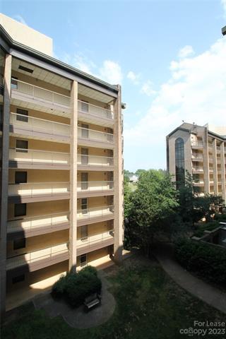 Building Photo - 211 Heritage Blvd