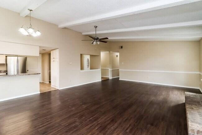 Foto del edificio - 3909 Anewby Way