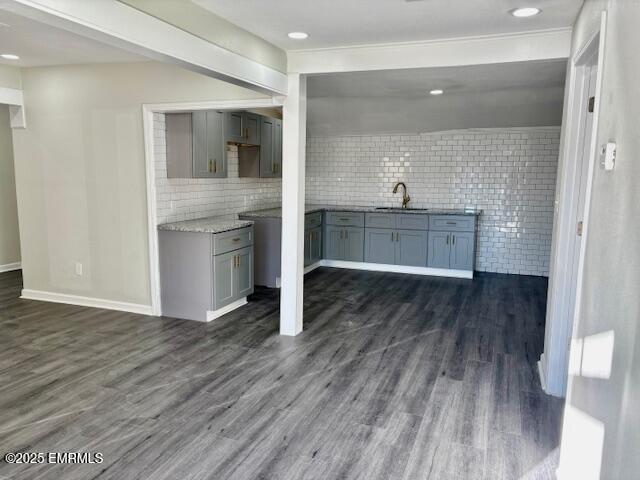 Foto del edificio - 4916 Poplar Springs Dr