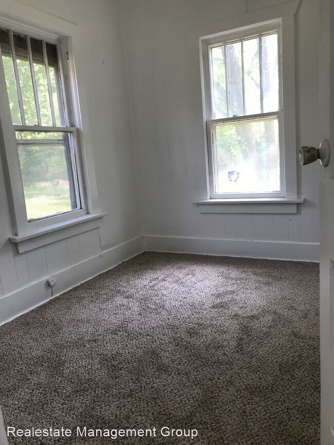 Foto del edificio - 2 br, 1 bath House - 1250 N Lorraine Ave
