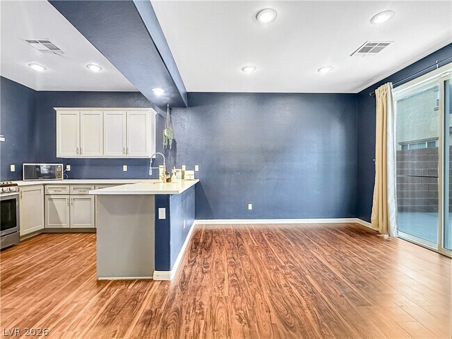 Building Photo - 5719 Ancient Agora St