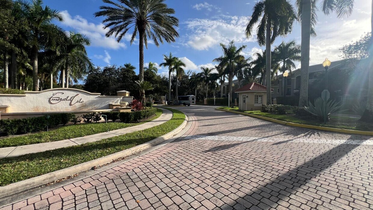 Foto principal - 4041 San Marino Blvd