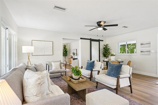 Building Photo - 311 Shore Dr E