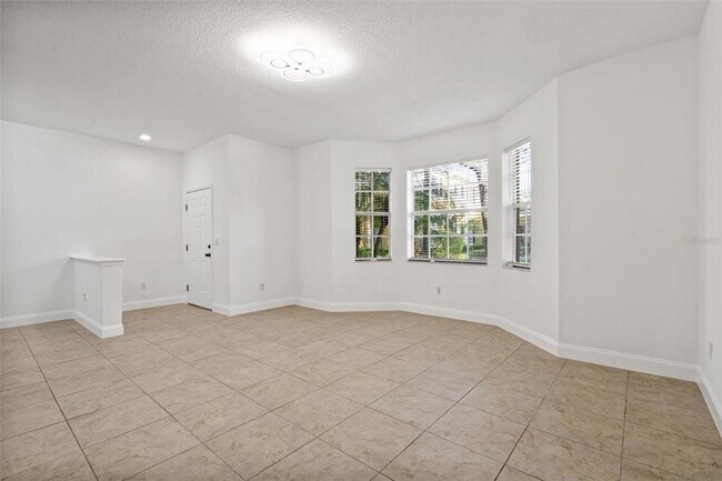Foto del edificio - 7421 Arlington Grove Cir