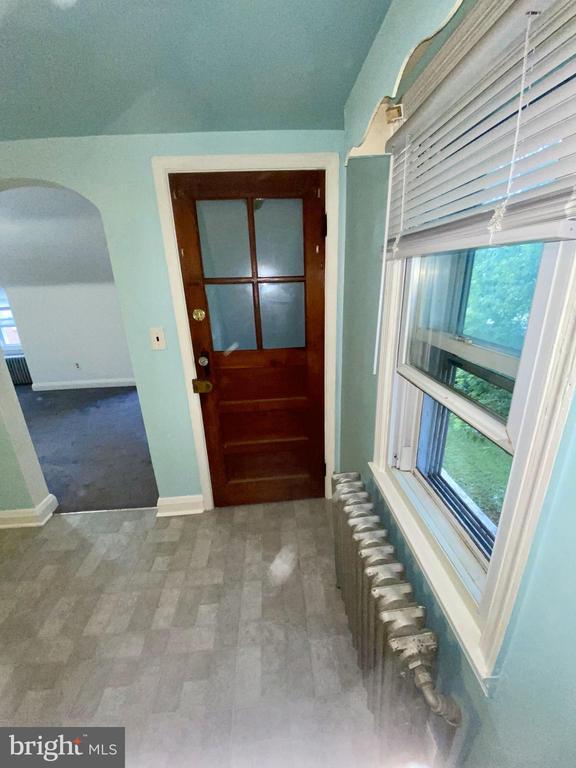 Primary Photo - 4129 Cliffvale Rd