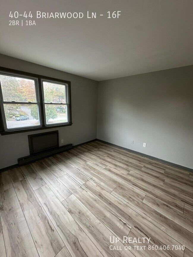 Foto del edificio - 40-44 Briarwood Ln-16F