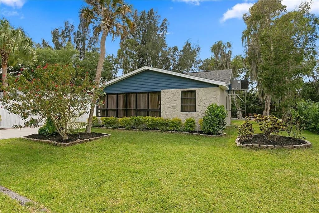 10015 Linda St, Gibsonton, FL 33534 House Rental in Gibsonton, FL