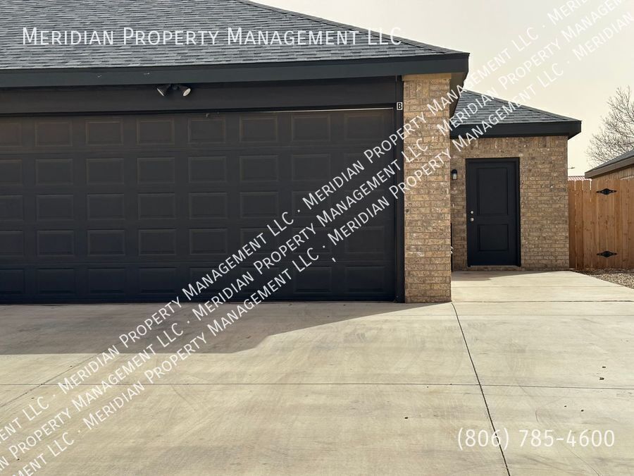 Primary Photo - 5539 Itasca St