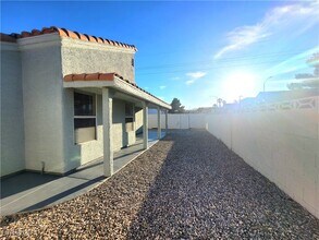 Building Photo - 8224 James Grayson Dr