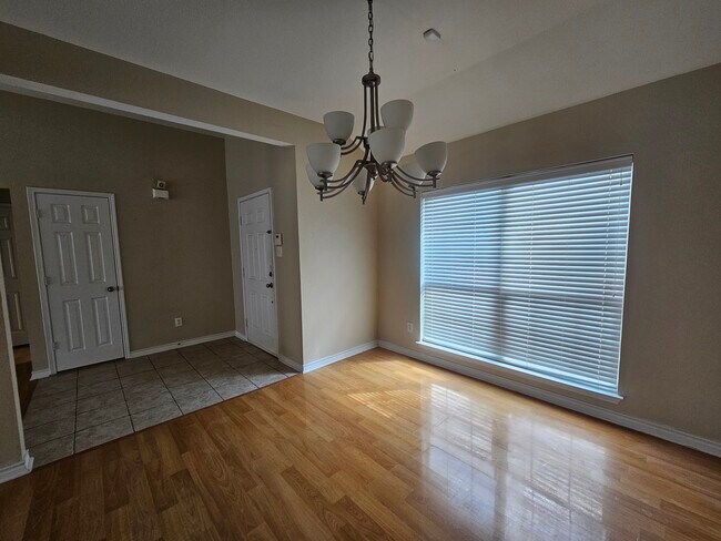 Foto del edificio - 3516 Valley Forge Dr