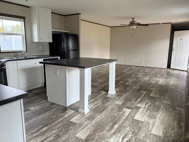 Foto del edificio - 580 Flatwoods Way