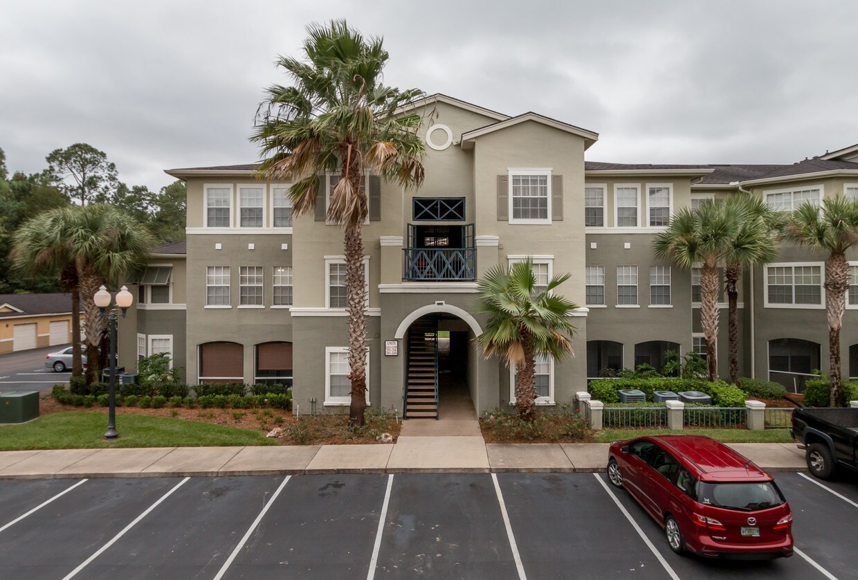 3591 Kernan Blvd S, Jacksonville, FL 32224 Condo for Rent in
