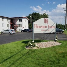 Building Photo - Houston House