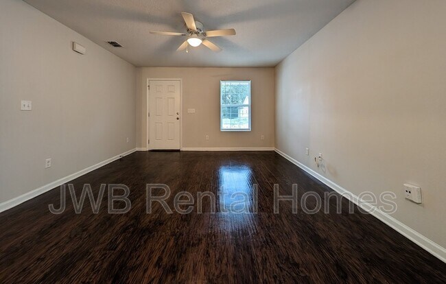 Foto del edificio - 550 E 56th St