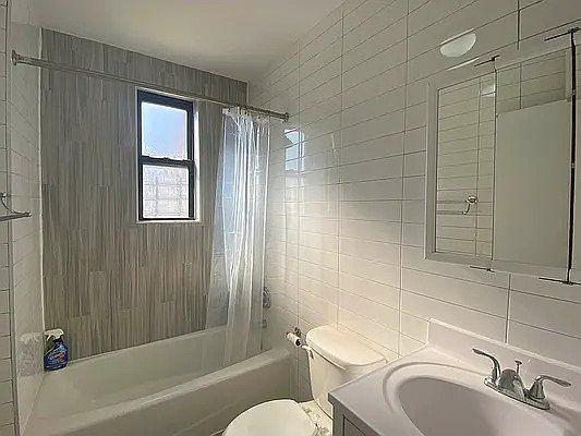 Foto del edificio - 1 bedroom in Bronx NY 10463