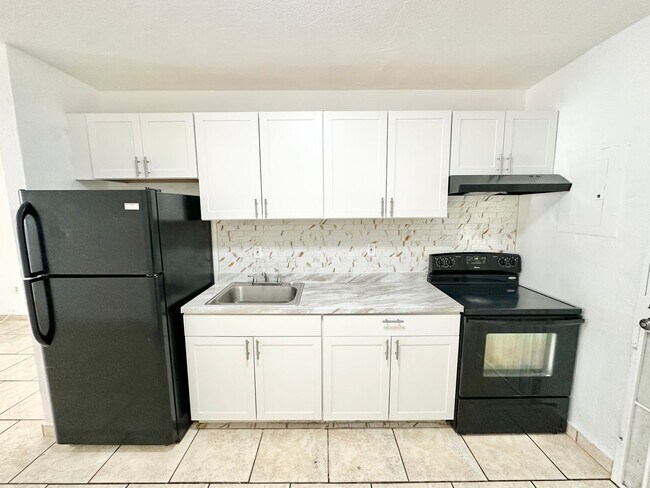 Building Photo - 1171/1173 NW 58th Terrace