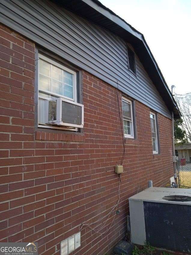 Foto del edificio - 812 Edwards Ave