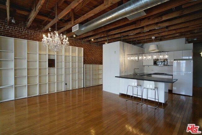 Foto del edificio - 500 Molino St