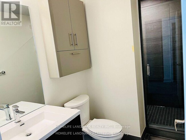 Building Photo - 188 Fairview Mall Dr