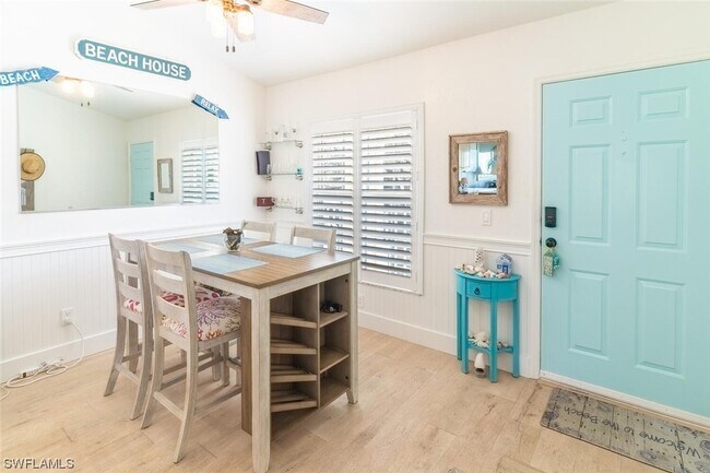 Foto del edificio - 781 Wiggins Lake Dr