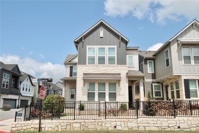 Foto del edificio - 10213 Erwin Trl