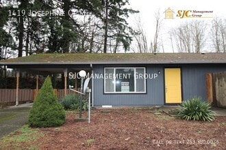 Building Photo - 1419 Josephine Ct SE