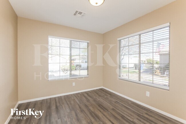 Building Photo - 14133 W Two Guns Trail