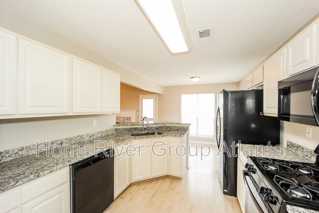 Foto del edificio - 181 Saddleview Trail
