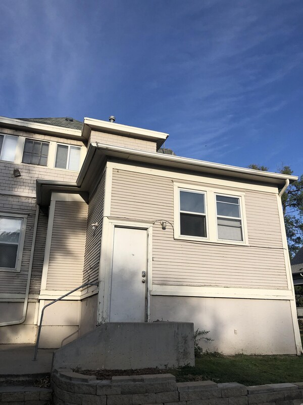 Building Photo - 1904-1908 8th Ave