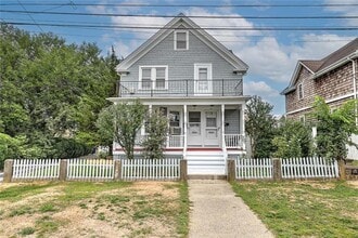Building Photo - 40 Brightridge Ave