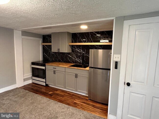 Foto del edificio - 24048 Trailhead Dr