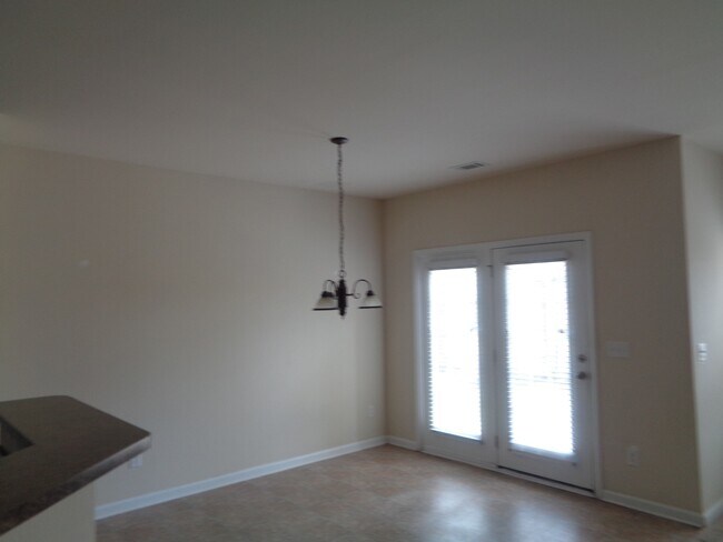 Building Photo - 1006 Terrapin St