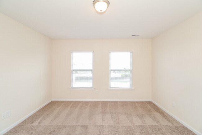 Foto del edificio - Luxurious Home Near USC, Fort Jackson, and...