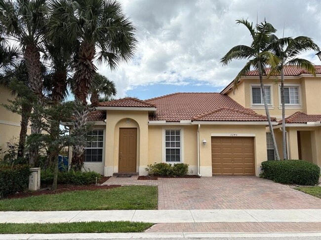 Building Photo - 3245 NW 31st Terrace