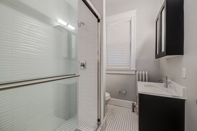 Interior Photo - 3624 Connecticut Avenue Apartments