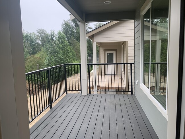 Building Photo - 2053 Calico Loop