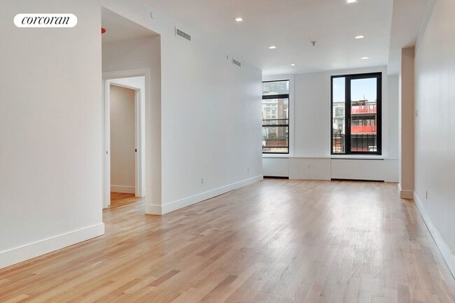 Building Photo - 115 Wooster St