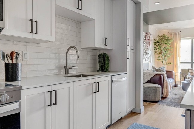 Building Photo - Millhaus