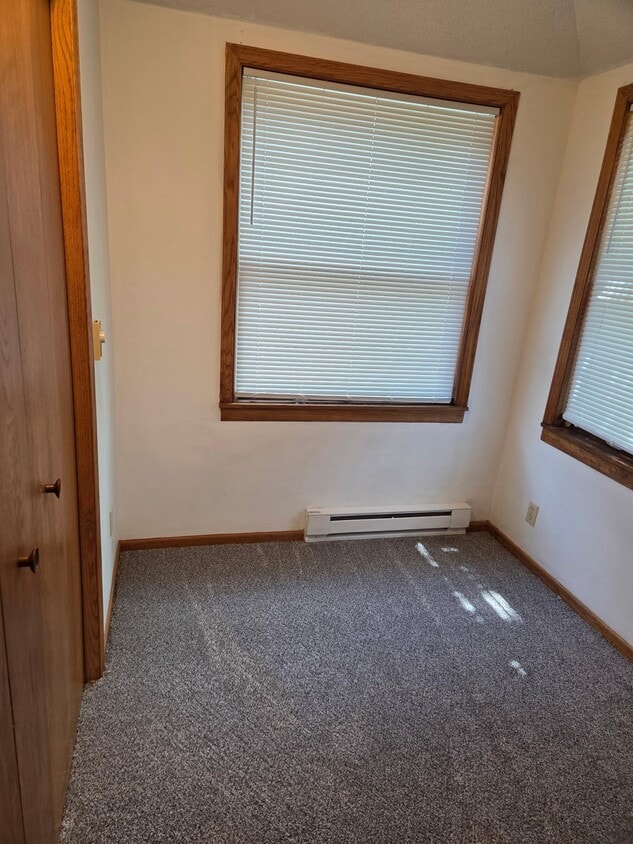 Foto del edificio - 979 Victoria St N