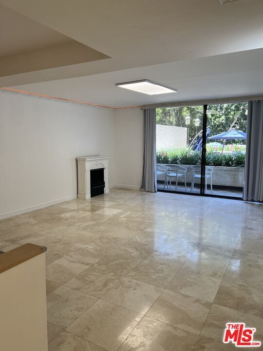 Building Photo - 10535 Wilshire Blvd